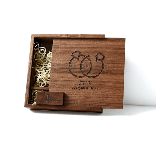 Cofanetto per matrimonio USB in legno con incisione personalizzabile 